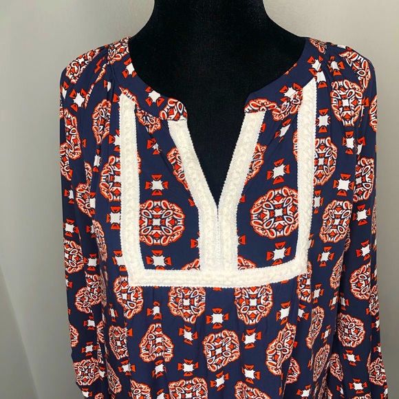 Fun Crown & Ivy ladies Blouse. - Picture 5 of 8